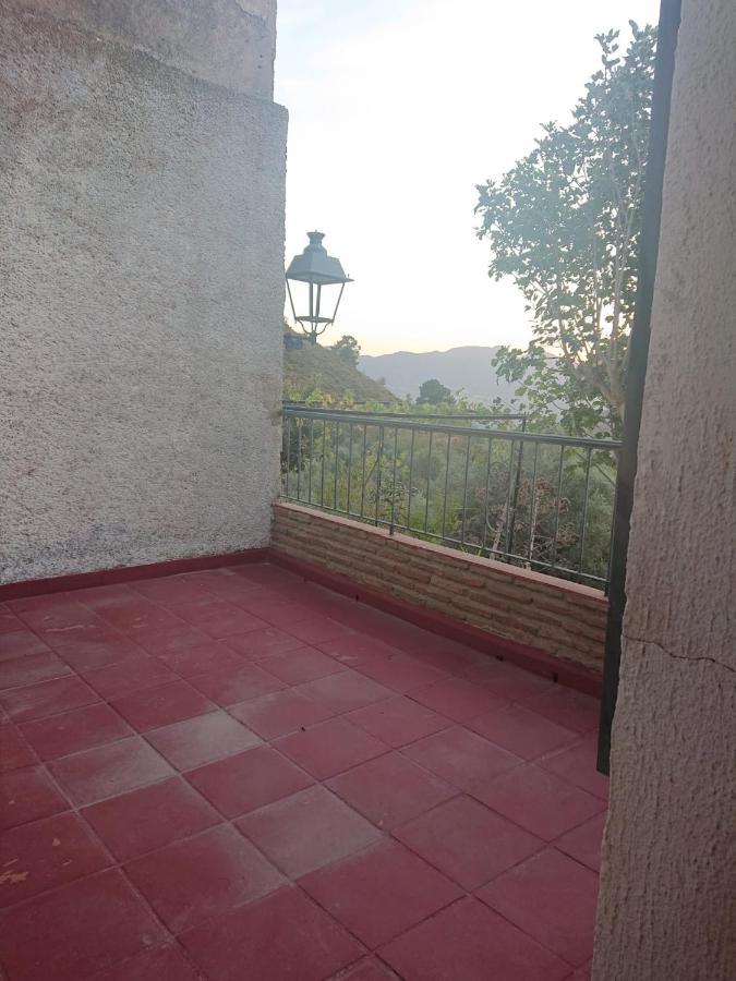 Villa Un Balcon A Sierra Nevada Lecrin Exterior foto